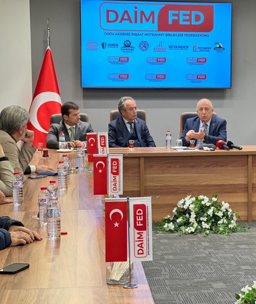 Başkan Özdağ DAİMFED’i ziyaret etti