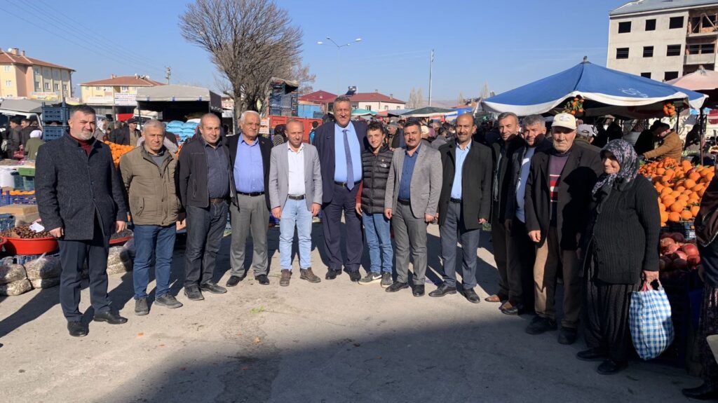 Gürer: Vatandaş sandığı bekliyor