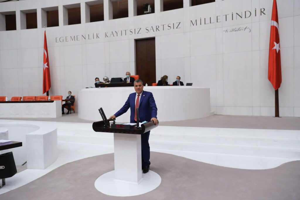 “Eleştiren herkes soruşturuluyor, öldürenler korunuyor”