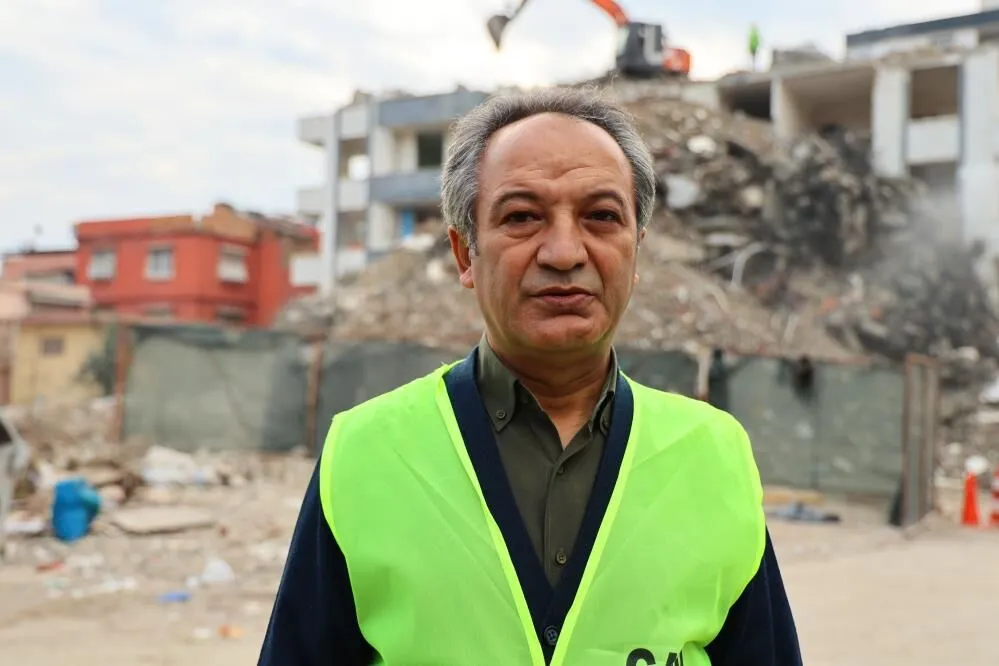 ADANA, DEPREM KONUTLARININ TESLİMİNDE ÖRNEK OLDU