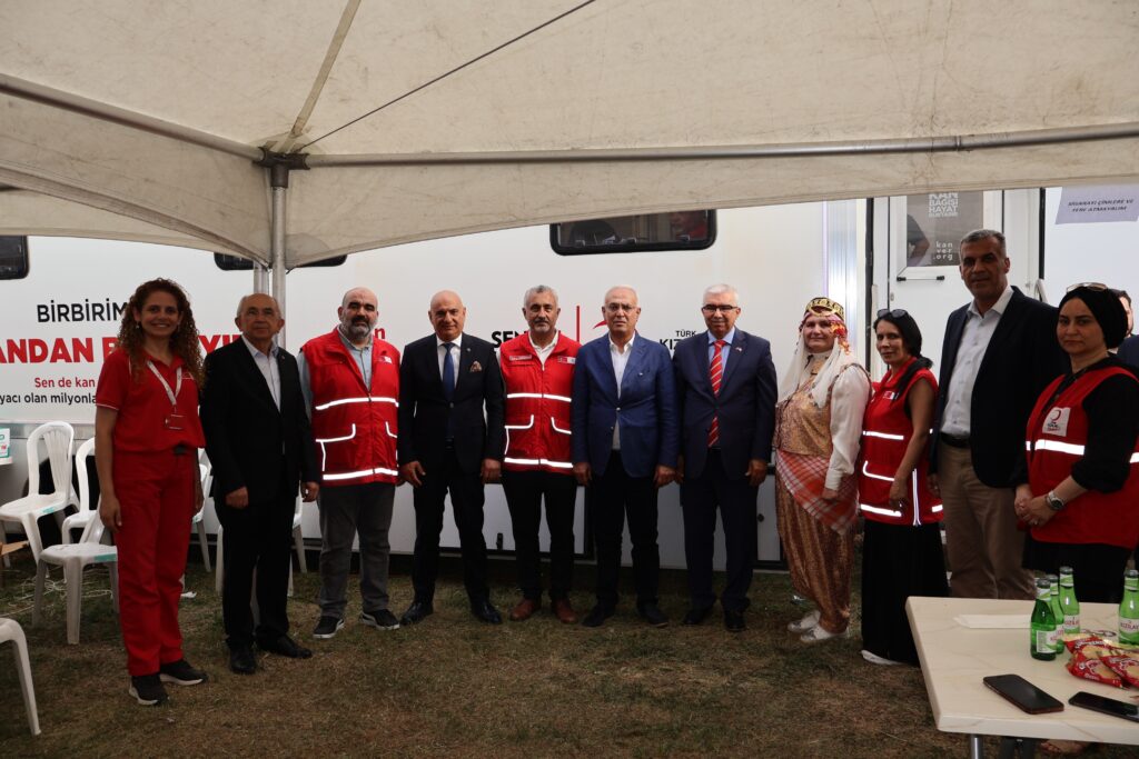 MHP’den “Birbirimize Hem Candan Hem Kandan Bağlıyız”kampanyası!