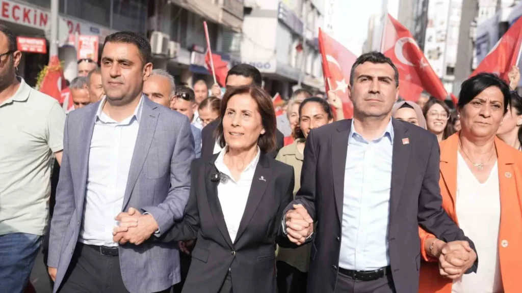 BAŞKAN OYA TEKİN İLE EŞİ CELAL TEKİN KİMİN/NEYİN KURBANI?
